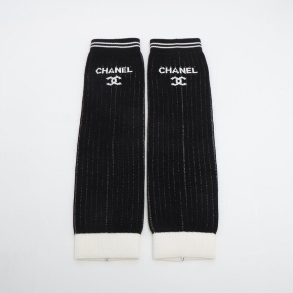 Chanel CC Logo Leg Warmer Black x White - Picture 1 of 4
